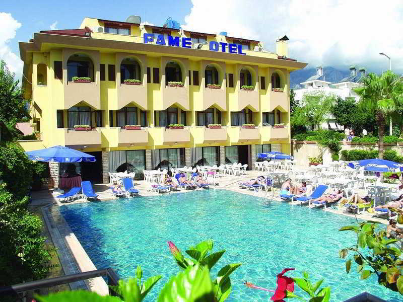 Fame Hotel 凯梅尔 外观 照片